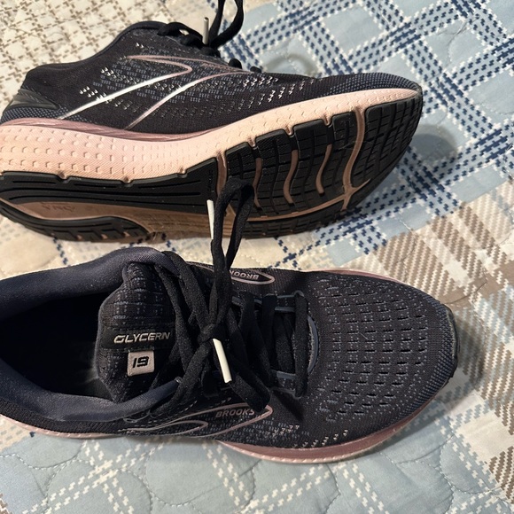 Brooks. Glycerin 19. Excellent condition. Size 81/2 - Picture 2 of 7